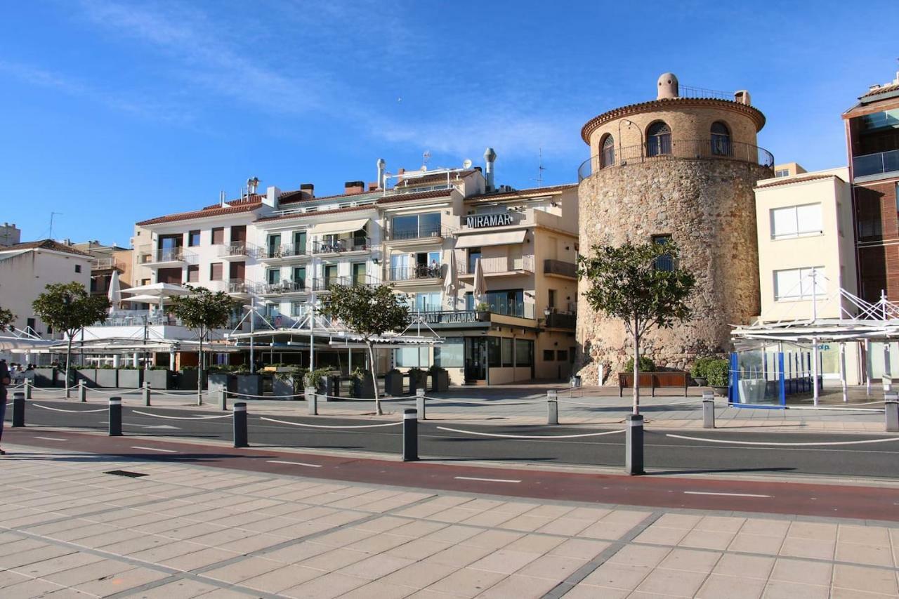 Casa Tomas - Lovely Townhouse In Cambrils Ngoại thất bức ảnh